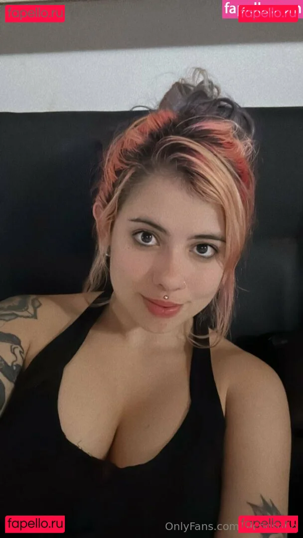 vicposting Onlyfans Photo Gallery 