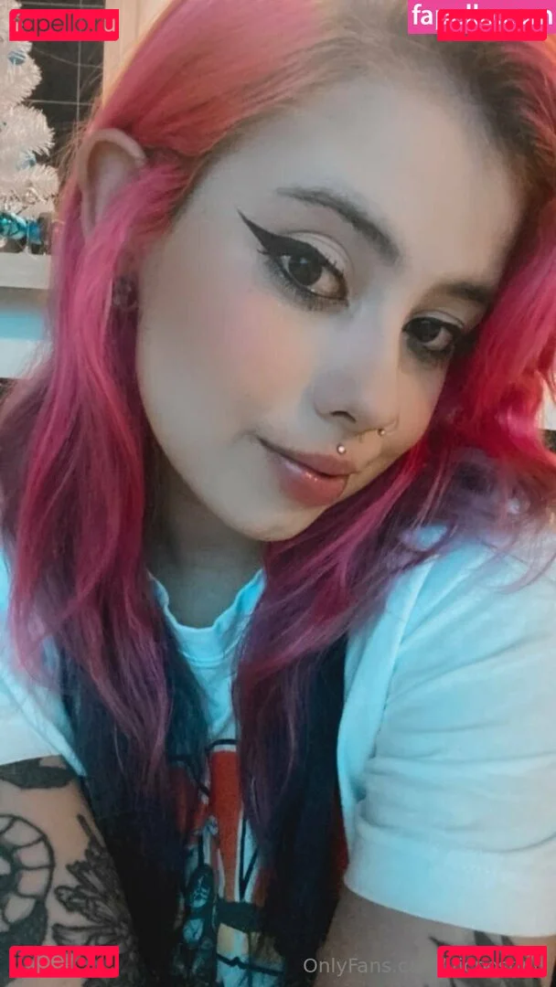 vicposting Onlyfans Photo Gallery 