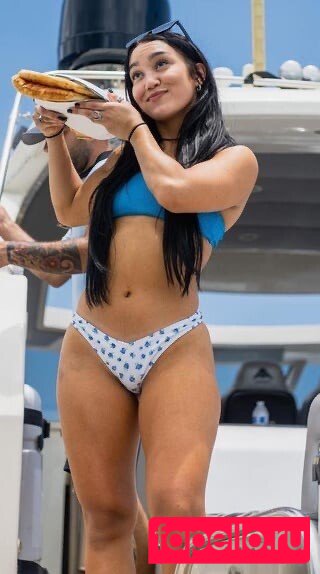 Roxanne Perez Onlyfans Photo Gallery 