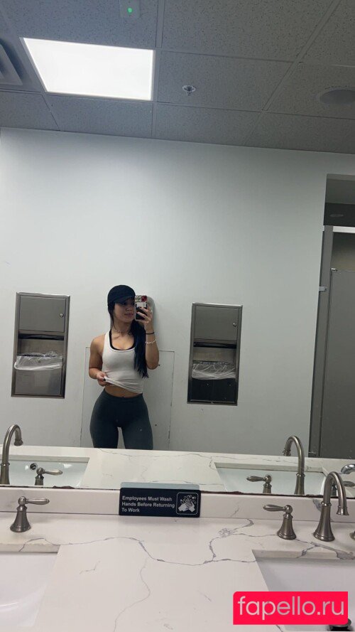 Roxanne Perez Onlyfans Photo Gallery 