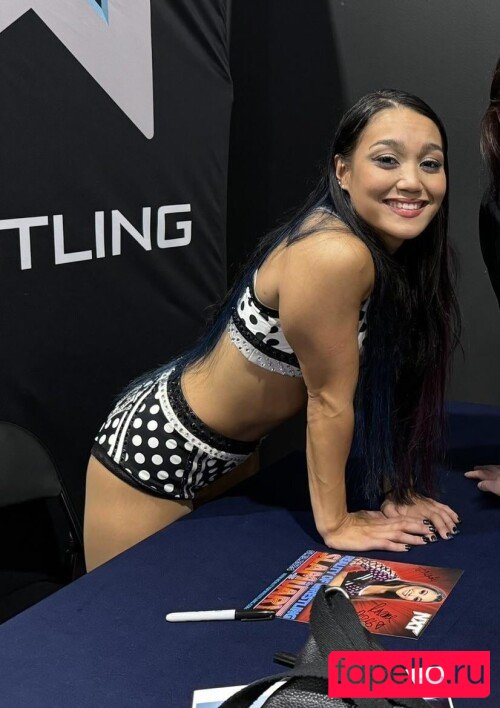 Roxanne Perez Onlyfans Photo Gallery 