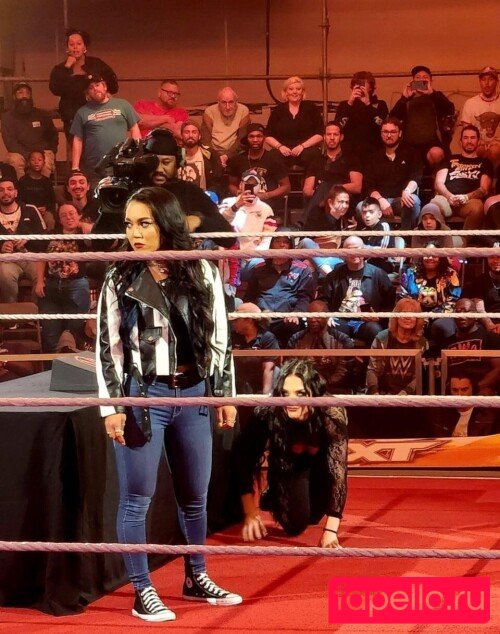 Roxanne Perez Onlyfans Photo Gallery 