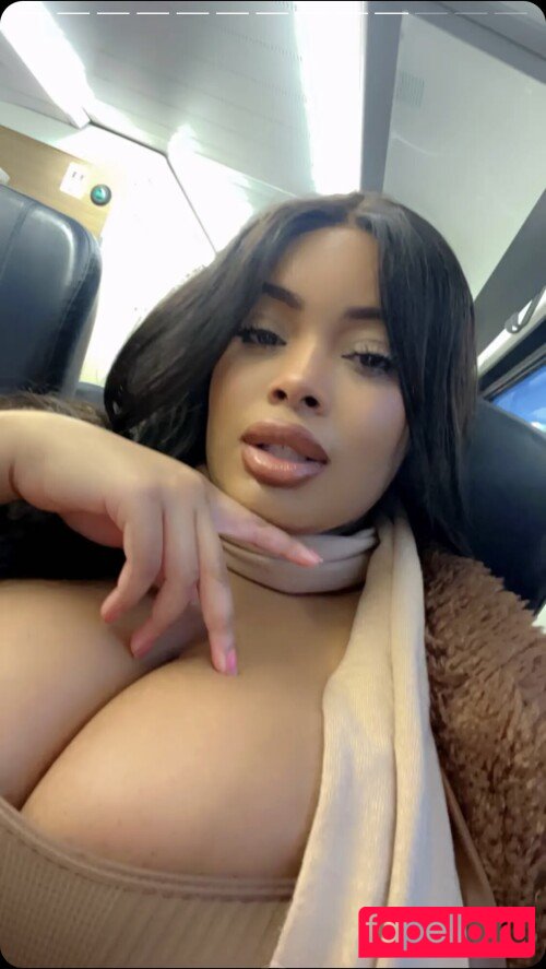 Yathbeauty Onlyfans Photo Gallery 