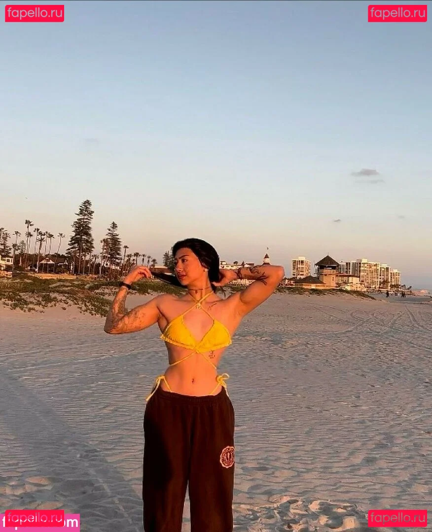 itsrumoonn Onlyfans Photo Gallery 