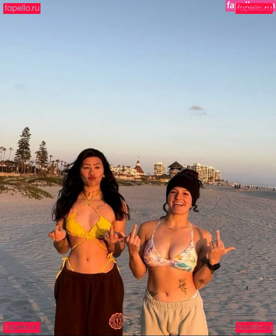 itsrumoonn Onlyfans Photo Gallery 