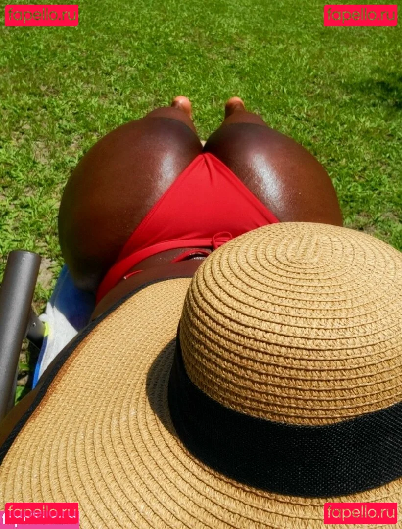 Marvelouslythiq Onlyfans Photo Gallery 