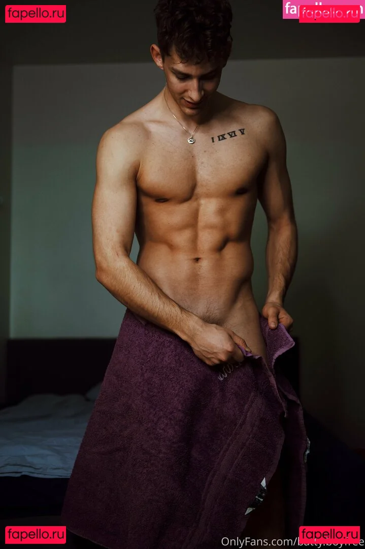 battyboyfree Onlyfans Photo Gallery 