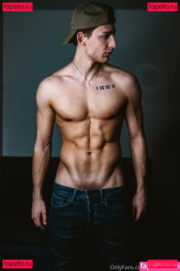 battyboyfree Onlyfans Photo Gallery 