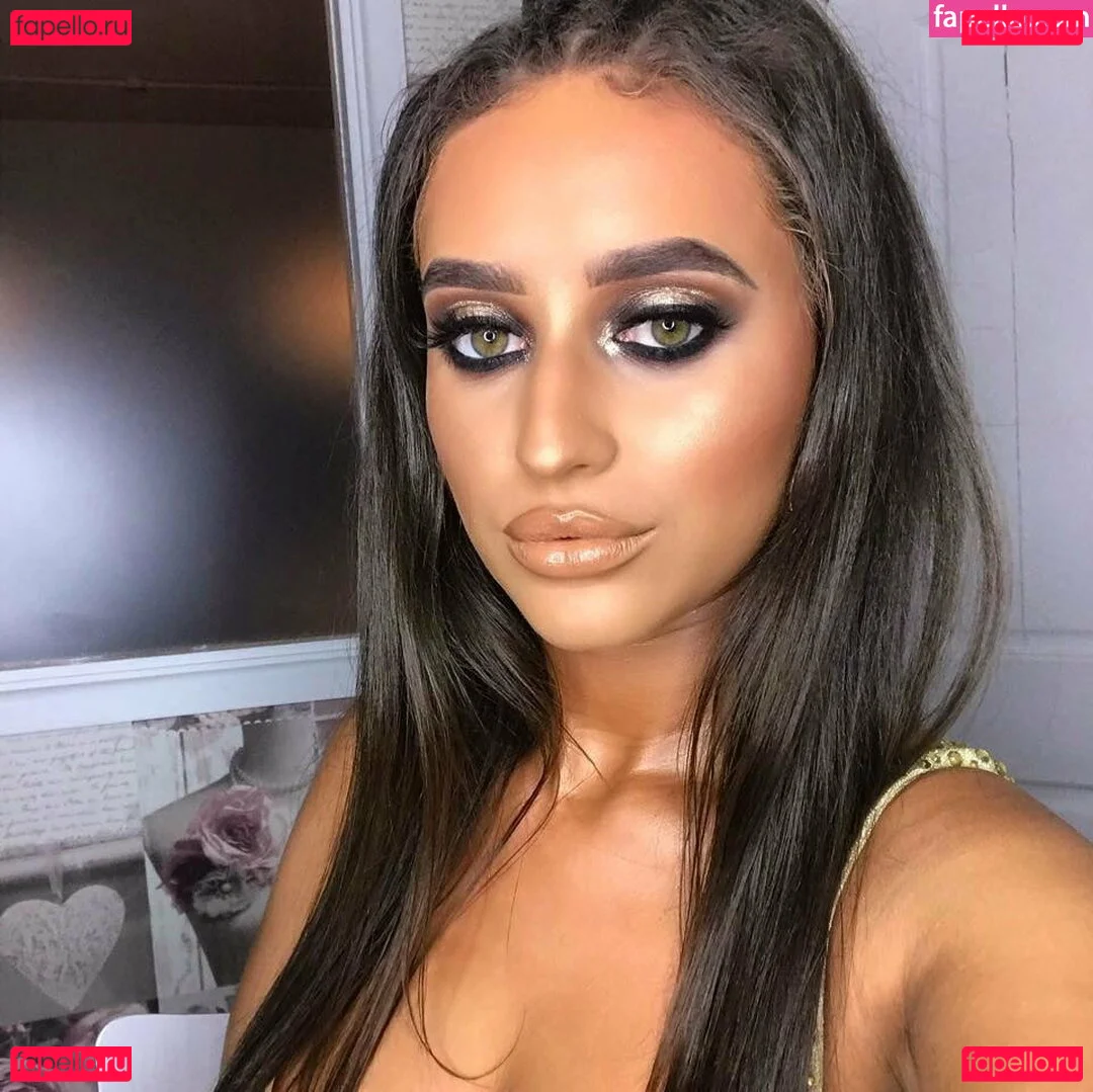 Sarah Malcolm Onlyfans Photo Gallery 