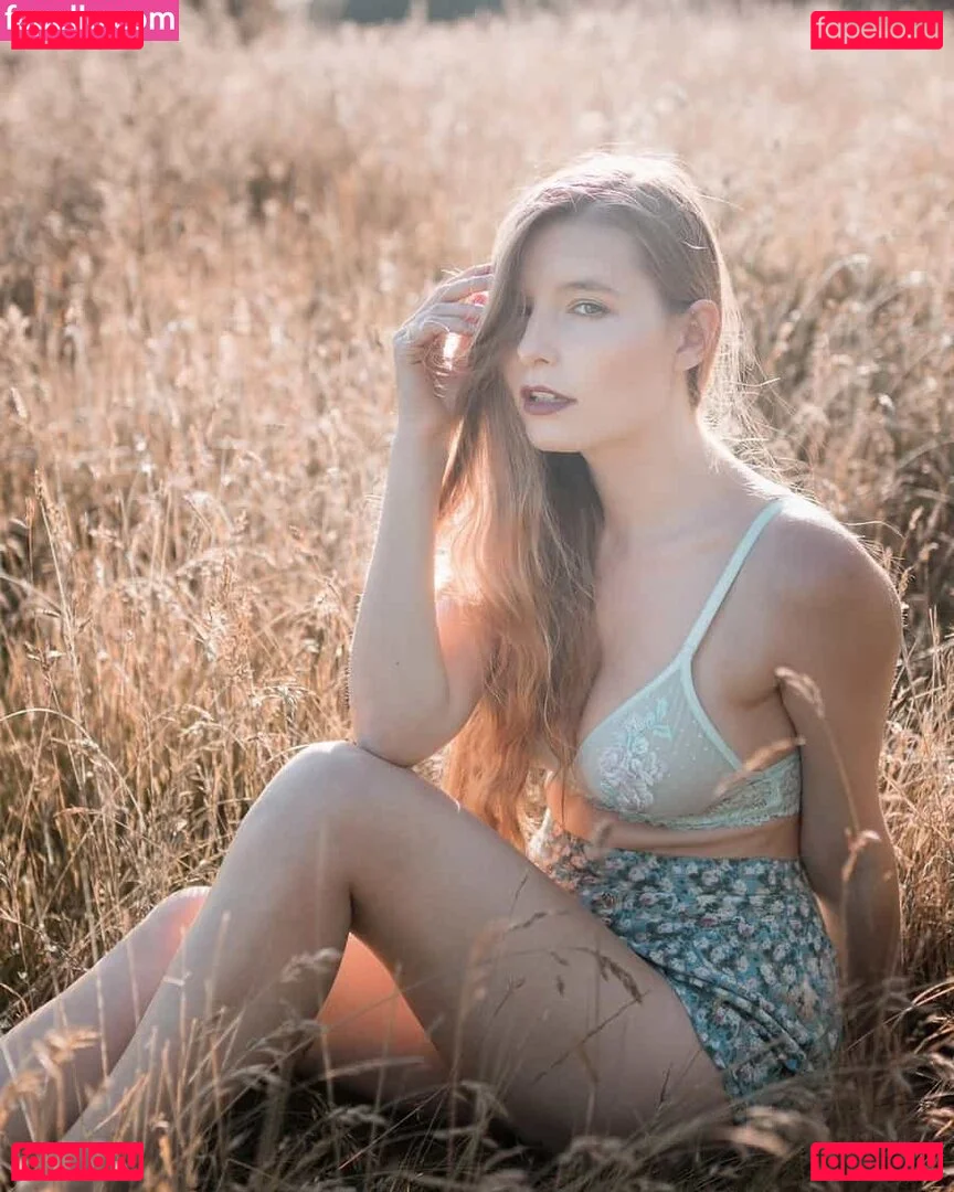 Jade Lyon Onlyfans Photo Gallery 