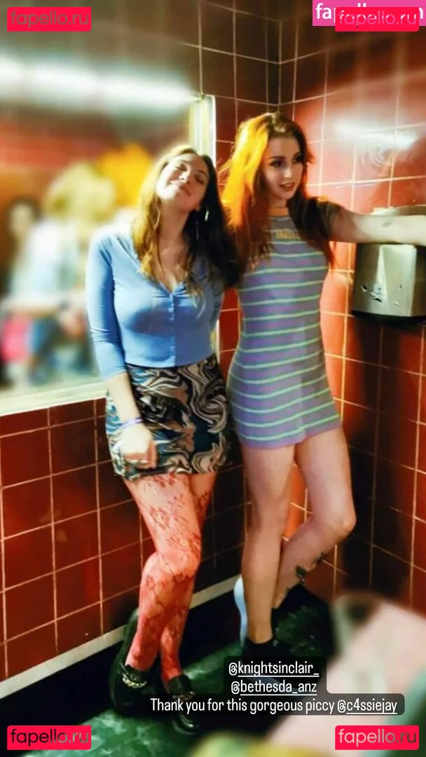 Knightsinclair Onlyfans Photo Gallery 