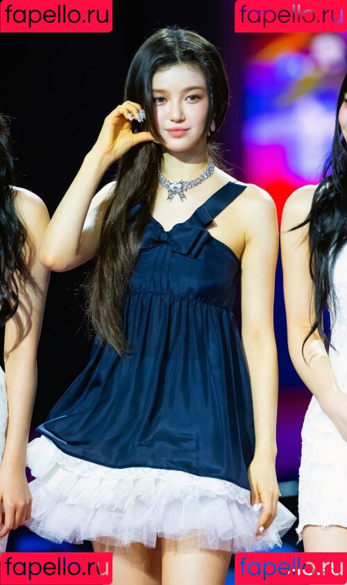 NewJeans Onlyfans Photo Gallery 