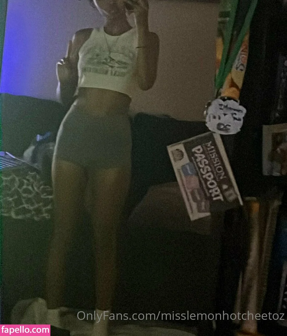 theultimatedeciever Onlyfans Photo Gallery 