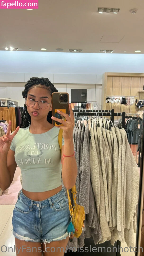 theultimatedeciever Onlyfans Photo Gallery 