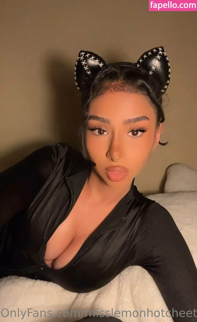 theultimatedeciever Onlyfans Photo Gallery 