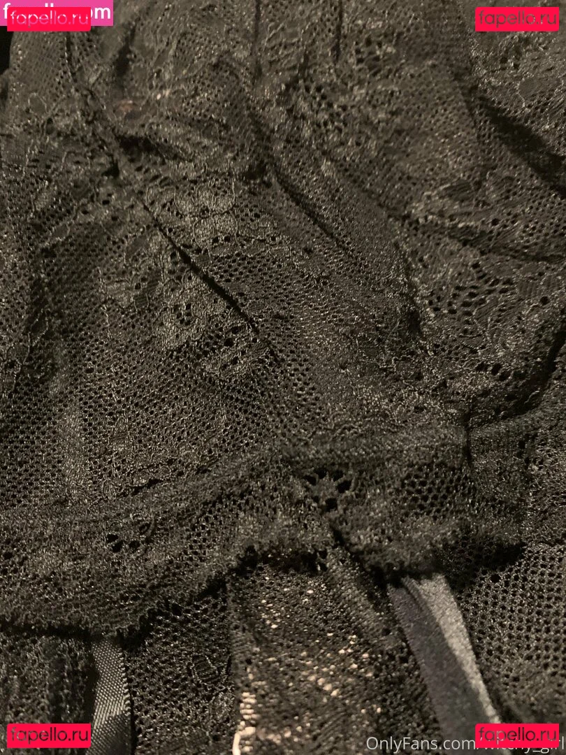 serena_king Onlyfans Photo Gallery 