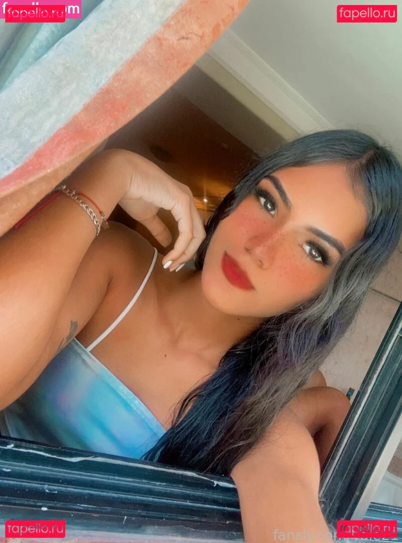 Vale21 Onlyfans Photo Gallery 