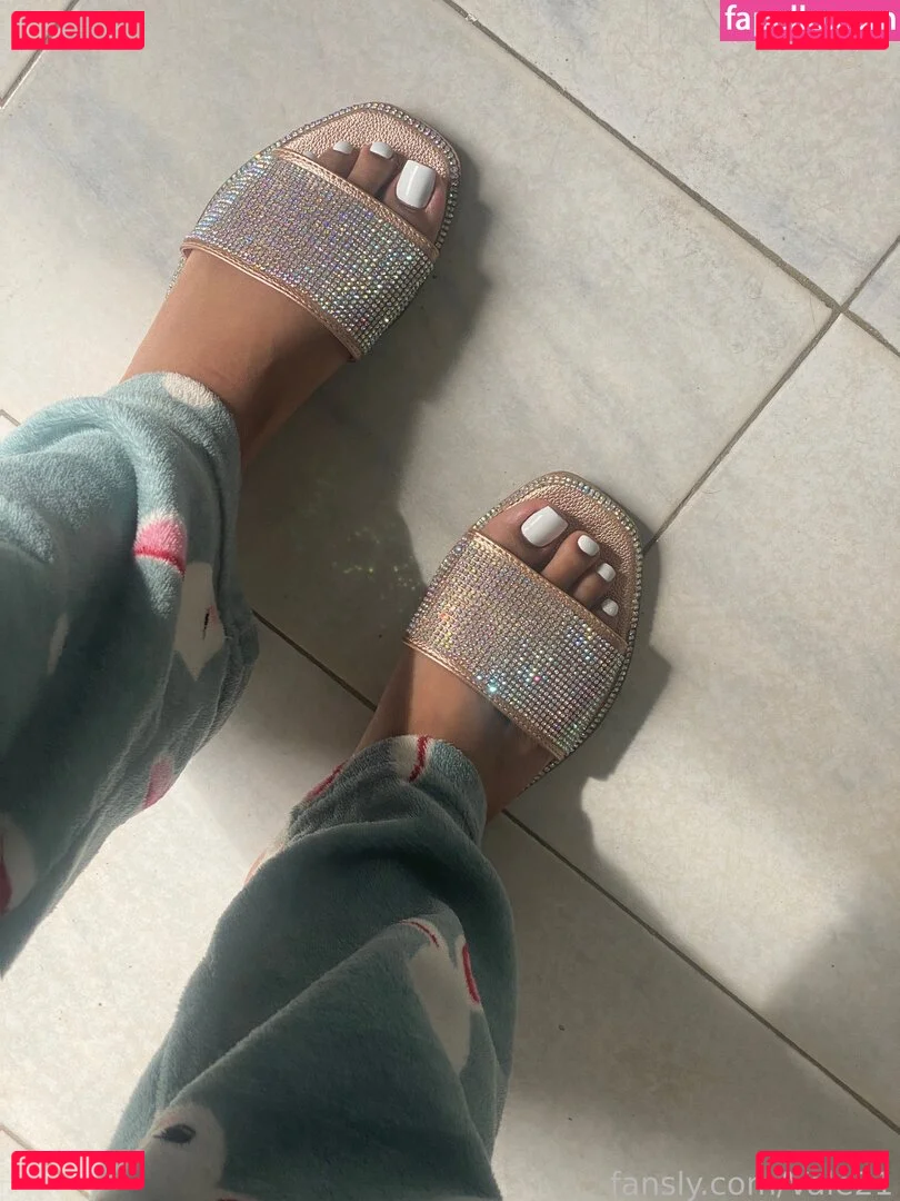 Vale21 Onlyfans Photo Gallery 