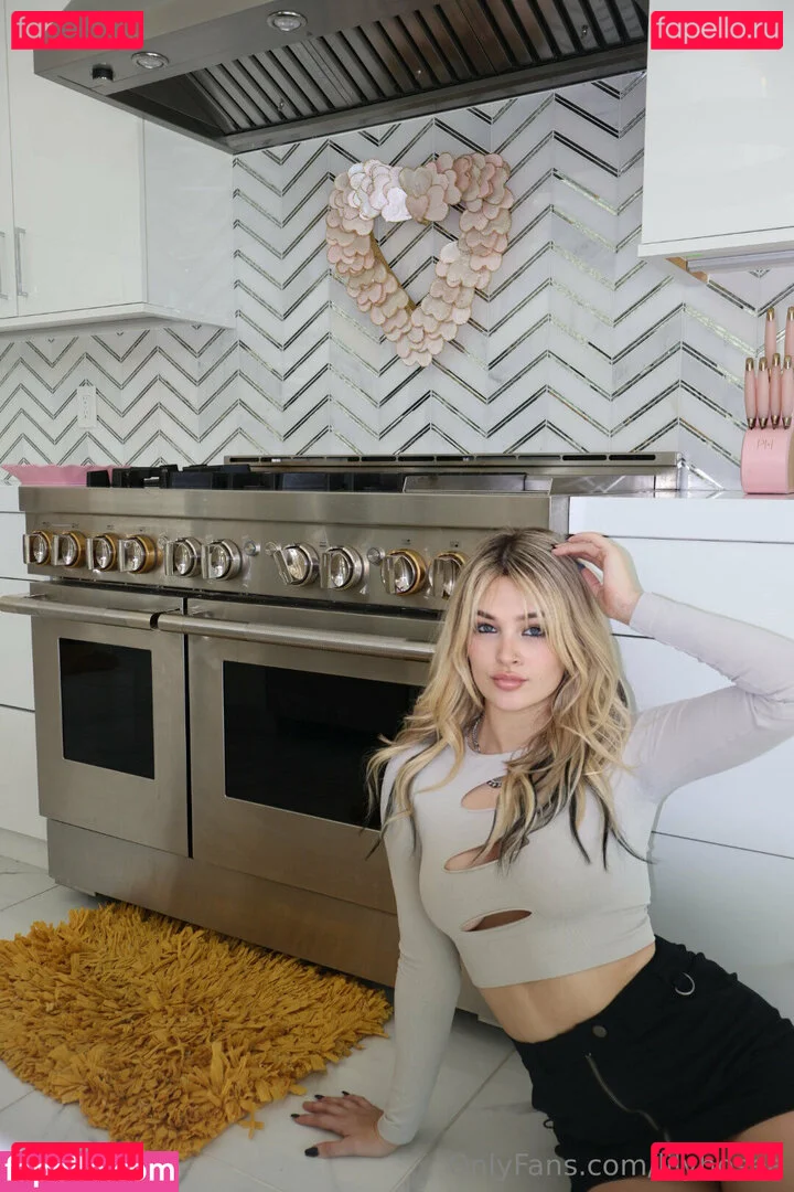 lilyhosea Onlyfans Photo Gallery 