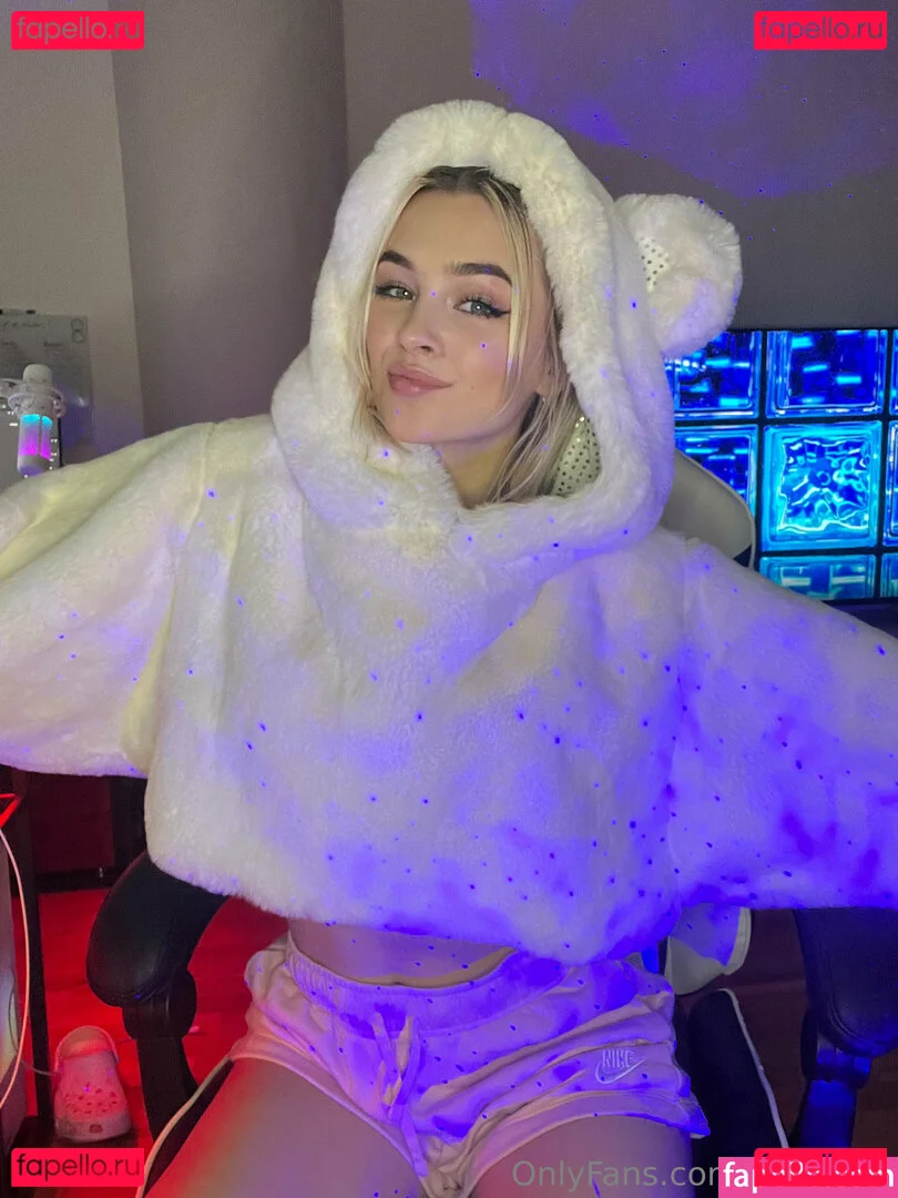 lilyhosea Onlyfans Photo Gallery 