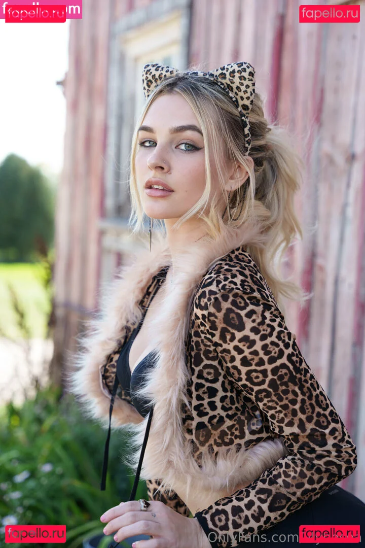 lilyhosea Onlyfans Photo Gallery 