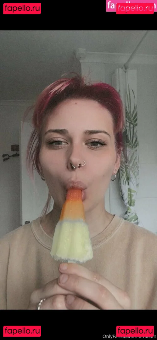 clomason Onlyfans Photo Gallery 