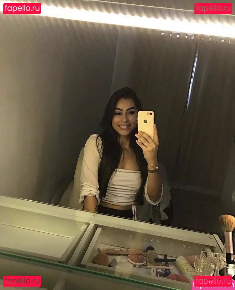 Isabela Libaroni Onlyfans Photo Gallery 