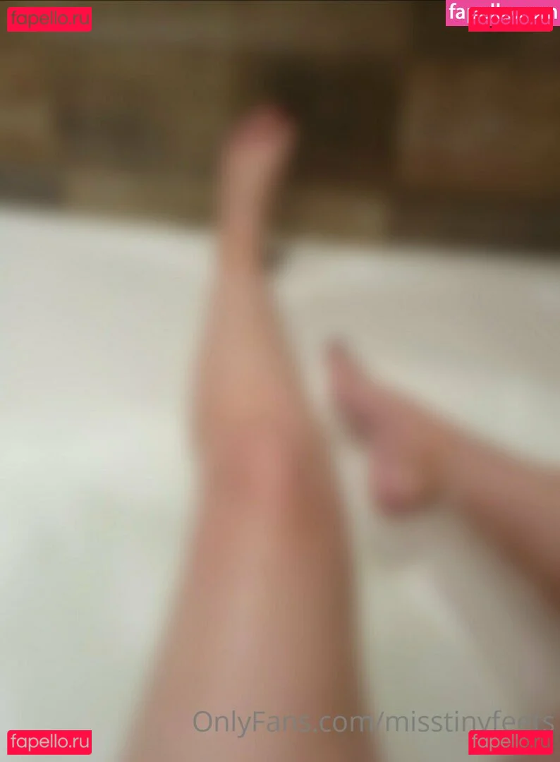 misstinyfeets Onlyfans Photo Gallery 