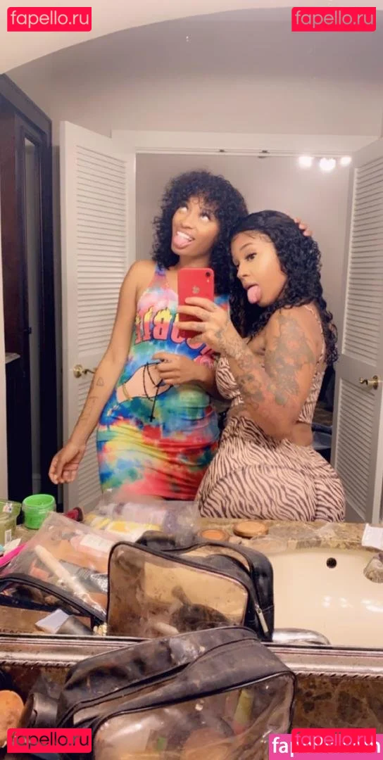 PinkB Onlyfans Photo Gallery 