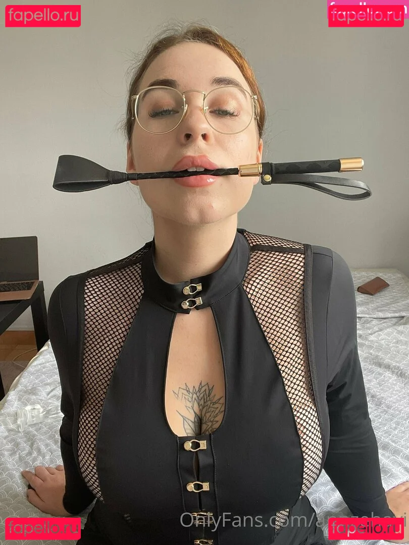 annzehavi Onlyfans Photo Gallery 