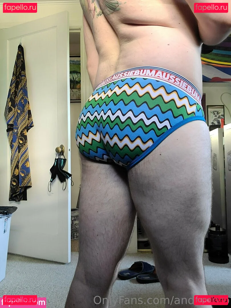 andymoto Onlyfans Photo Gallery 