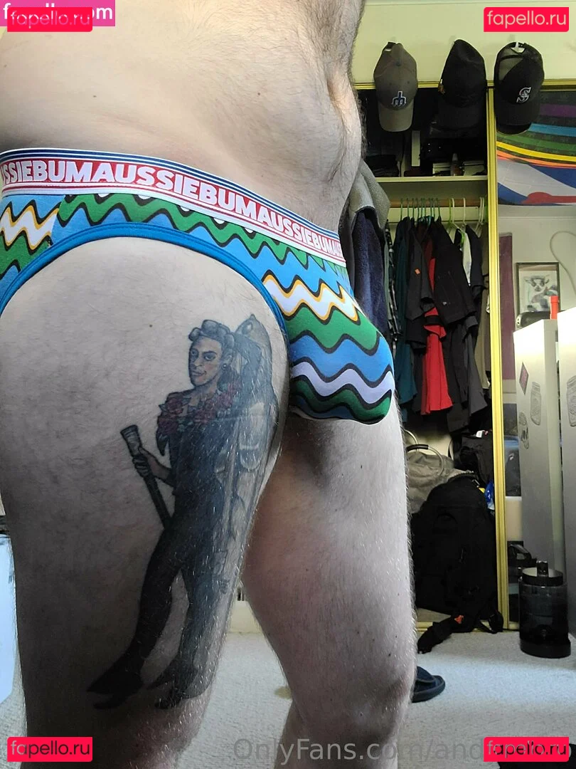 andymoto Onlyfans Photo Gallery 