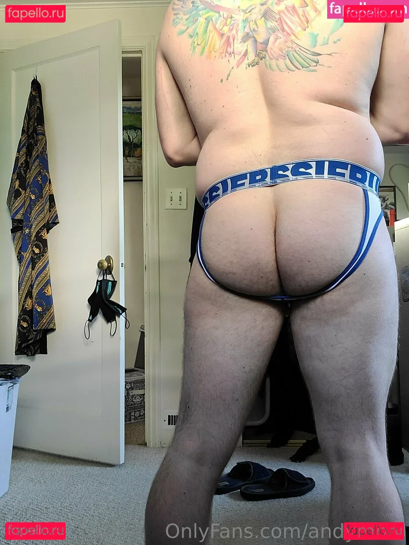 andymoto Onlyfans Photo Gallery 