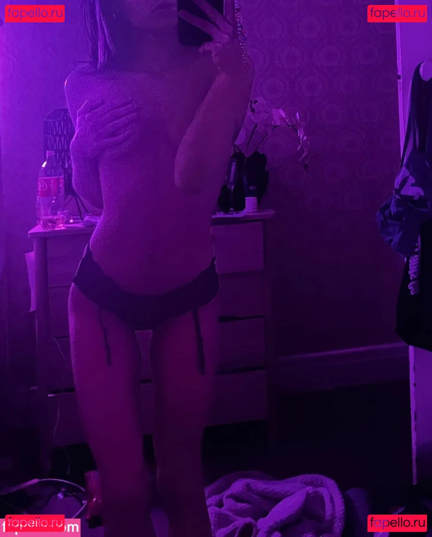 loochibabi Onlyfans Photo Gallery 