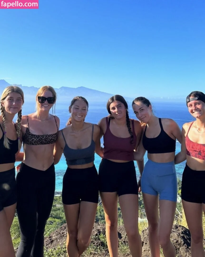 Elise Yukimura Onlyfans Photo Gallery 