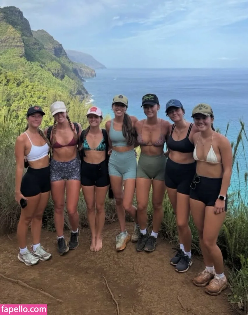 Elise Yukimura Onlyfans Photo Gallery 