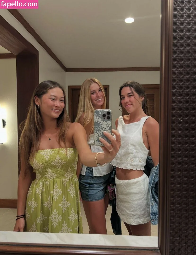 Elise Yukimura Onlyfans Photo Gallery 