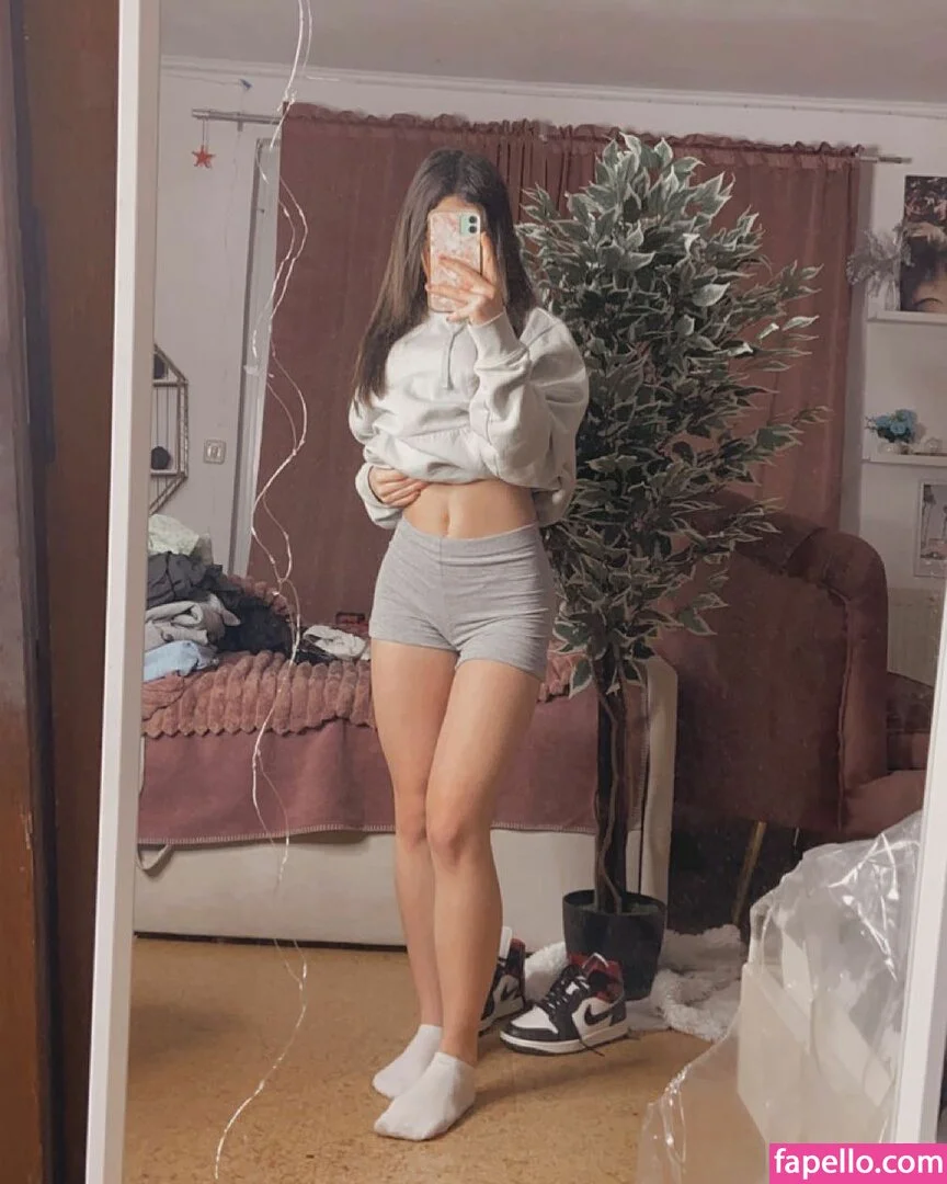 Doreengnadi Onlyfans Photo Gallery 