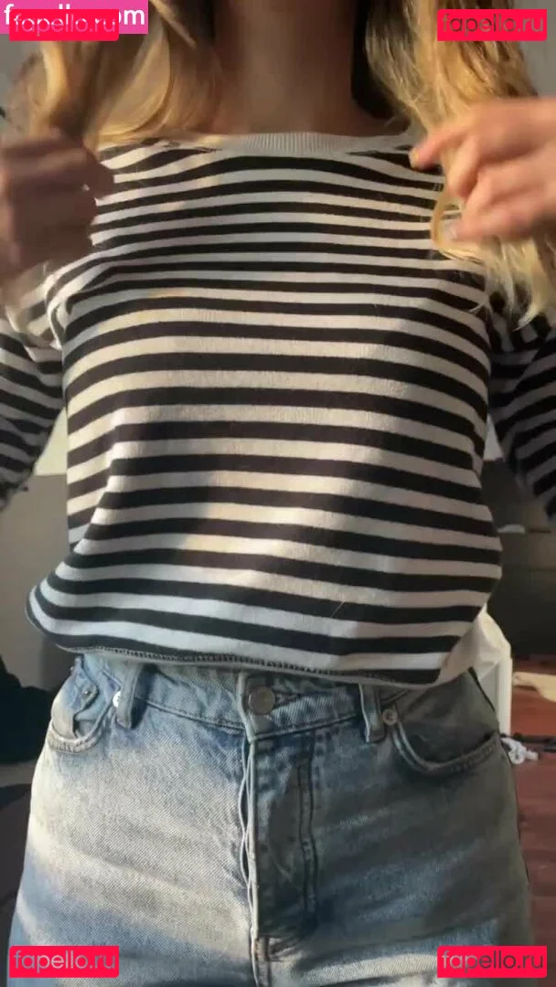 BonnieStark_ Onlyfans Photo Gallery 