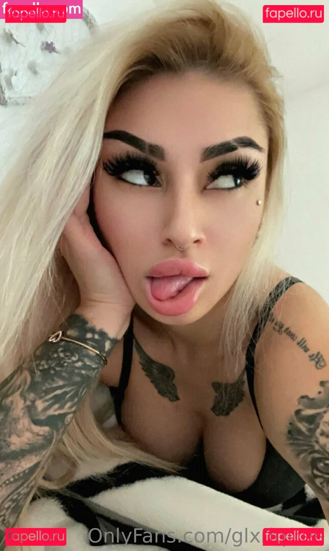 glxriqfree Onlyfans Photo Gallery 