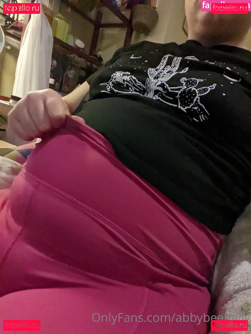 abbybeebelly Onlyfans Photo Gallery 