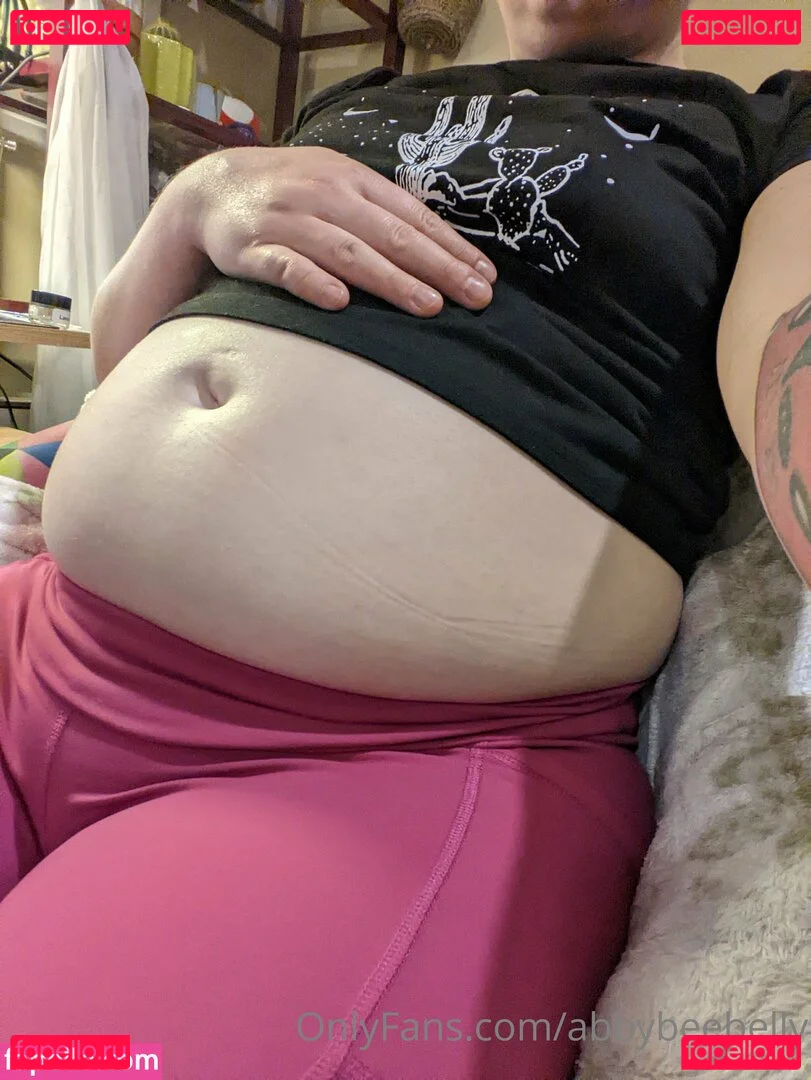abbybeebelly Onlyfans Photo Gallery 
