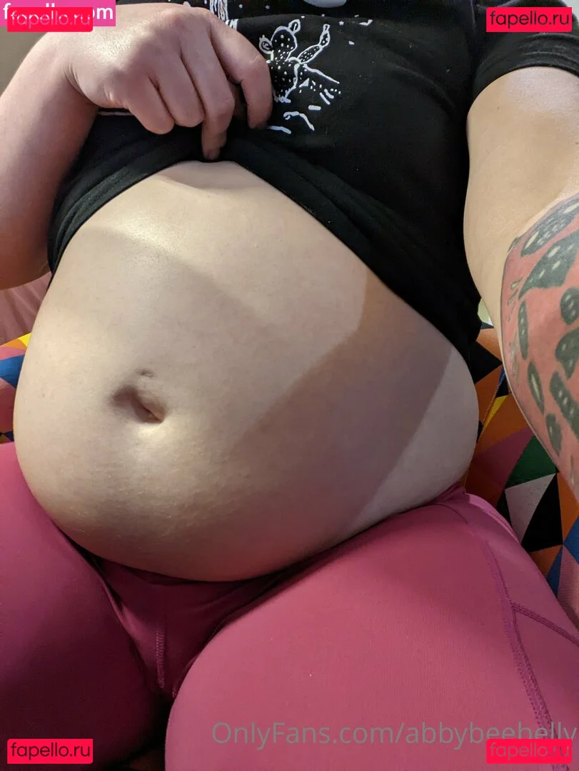 abbybeebelly Onlyfans Photo Gallery 