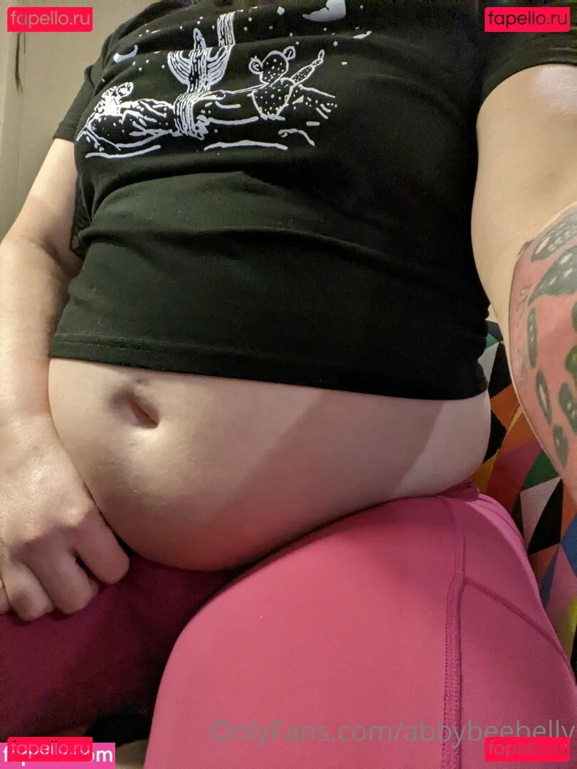 abbybeebelly Onlyfans Photo Gallery 
