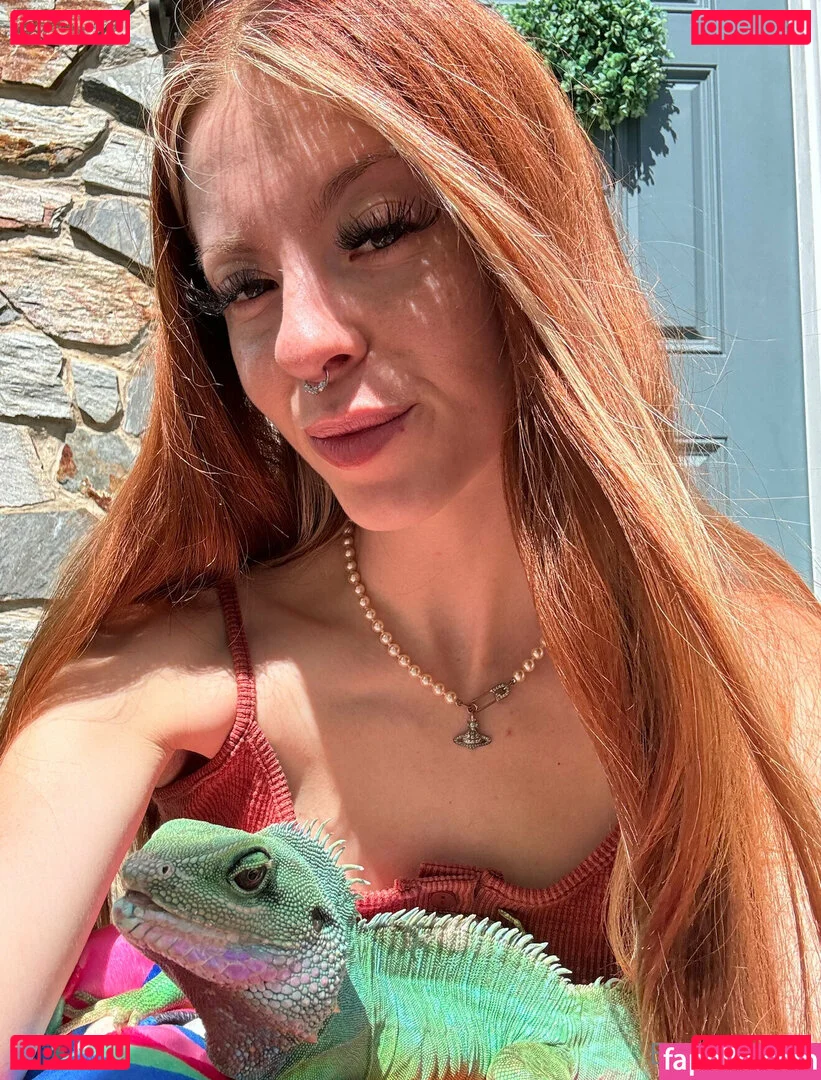 ExplicitKait Onlyfans Photo Gallery 