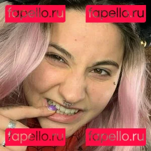 bluemooncrii Onlyfans Photo Gallery 