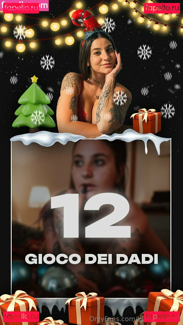 bluemooncrii Onlyfans Photo Gallery 