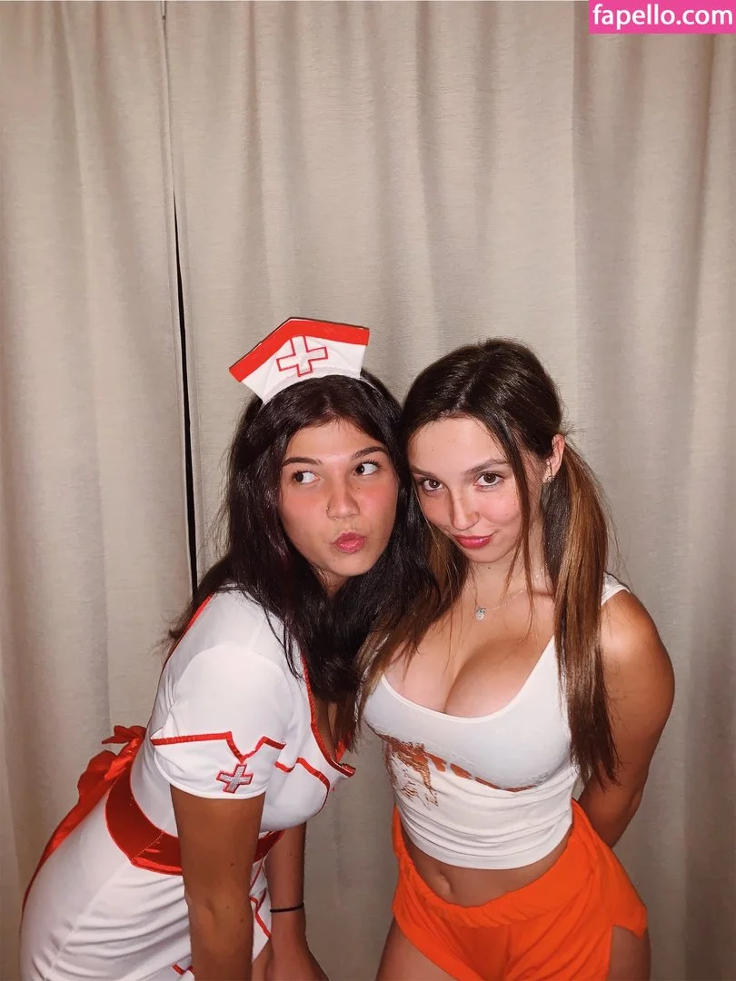 Chlotobin Onlyfans Photo Gallery 