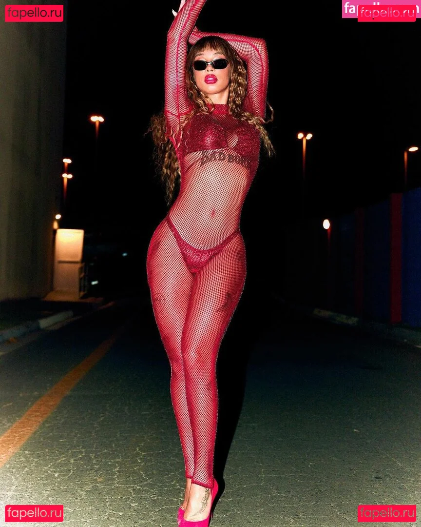 uriasss Onlyfans Photo Gallery 