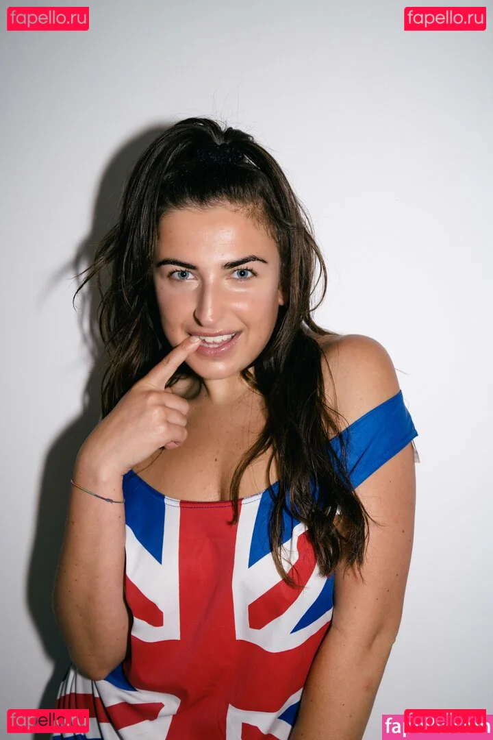 crazybritishoe Onlyfans Photo Gallery 